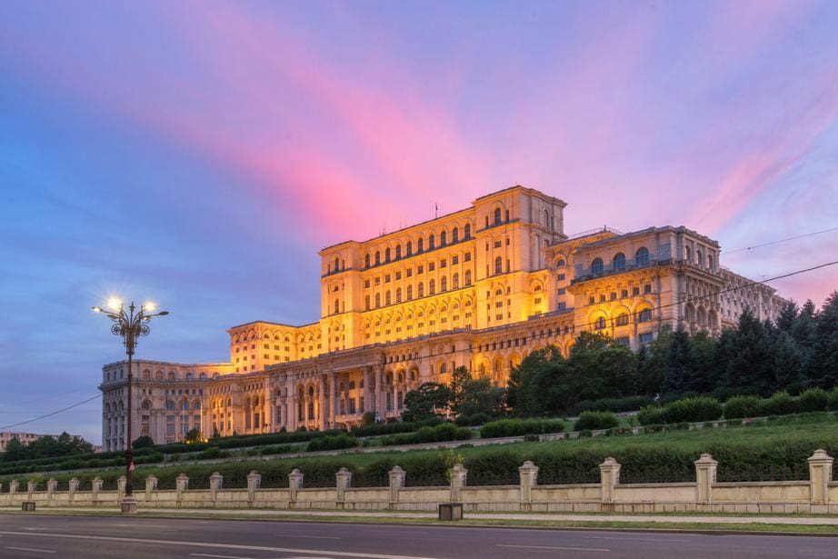 Balkan Wonders: From Rumania to Serbia in a single trip